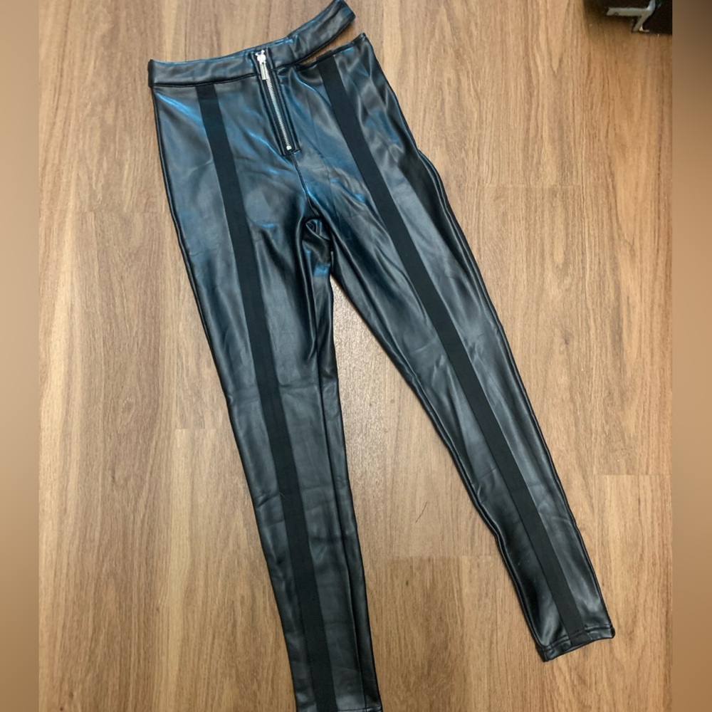 MDV Leather Cutout Pants | US 2